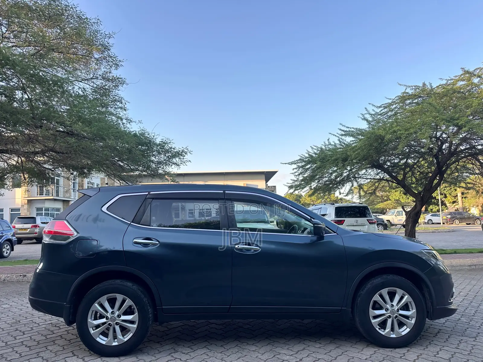 Nissan X-Trail 2.0 Petrol AWD 2016 Gray