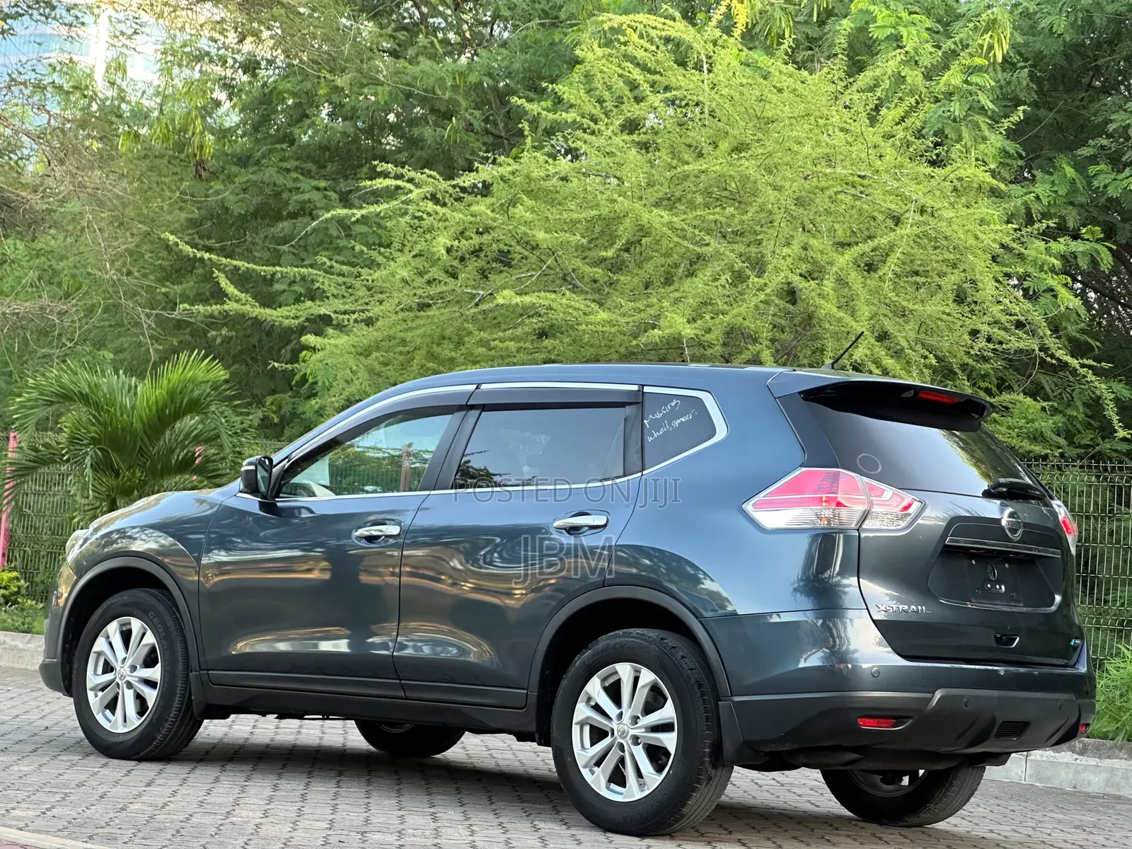 Nissan X-Trail 2.0 Petrol AWD 2016 Gray