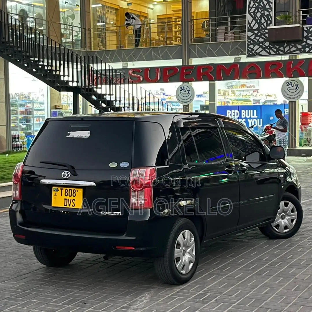 Toyota Raum 1.5 AWD 2005 Black