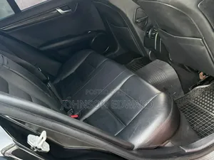 Mercedes-Benz C200 2008 Black
