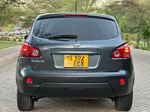 Nissan Dualis 2011 Gray