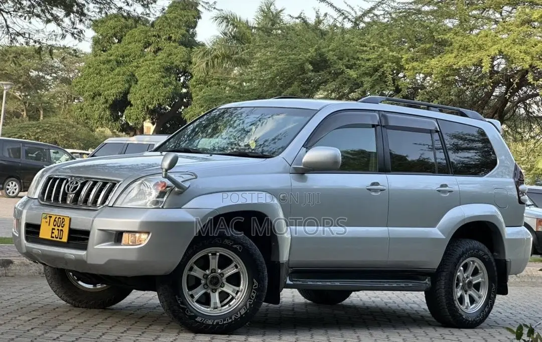 Toyota Land Cruiser Prado 2007 Black