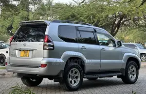 Toyota Land Cruiser Prado 2007 Black