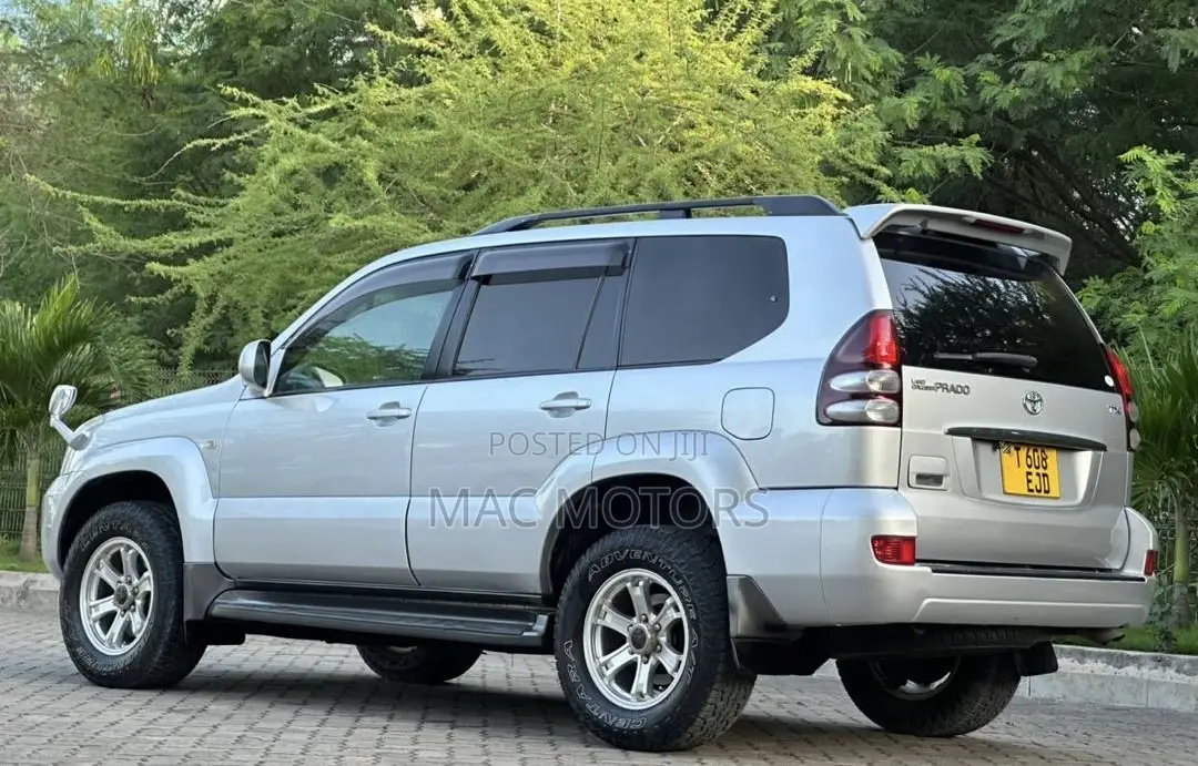 Toyota Land Cruiser Prado 2007 Black