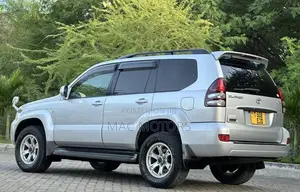 Toyota Land Cruiser Prado 2007 Black