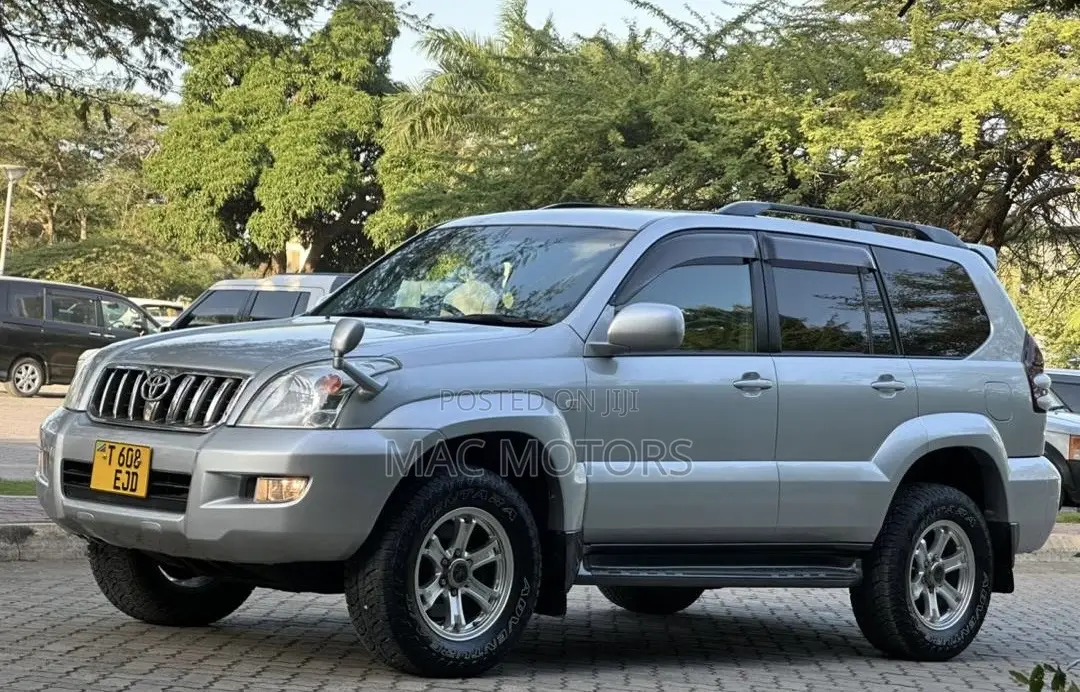 Toyota Land Cruiser Prado 2007 Black