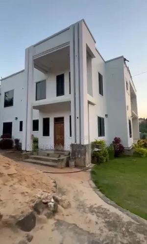 5bdrm Block of Flats in Mchakama Real Estate, Goba for sale