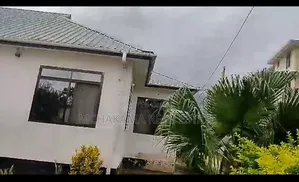 3bdrm House in Mchamaka Real Estate, Mbezi for sale