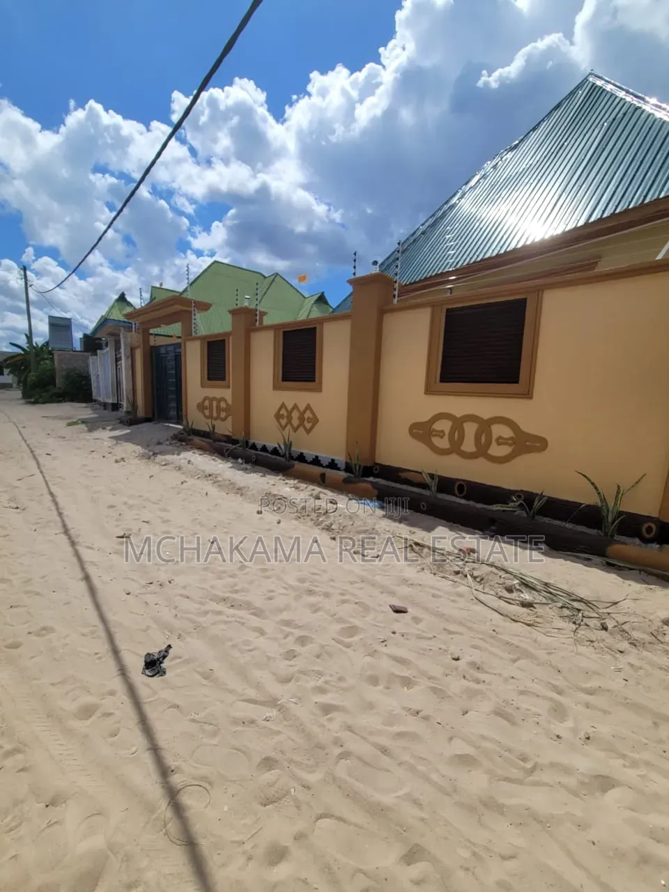 3bdrm House in Mchakama Real Estate, Chamazi for sale