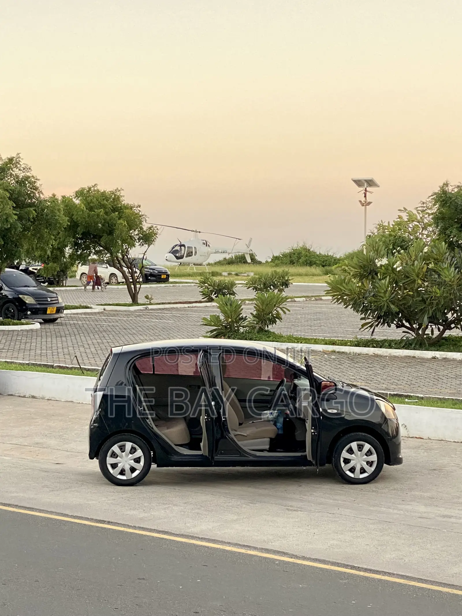 Daihatsu Mira 2014 Black