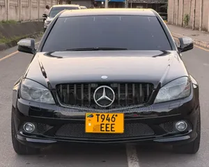 Mercedes-Benz C200 2008 Black
