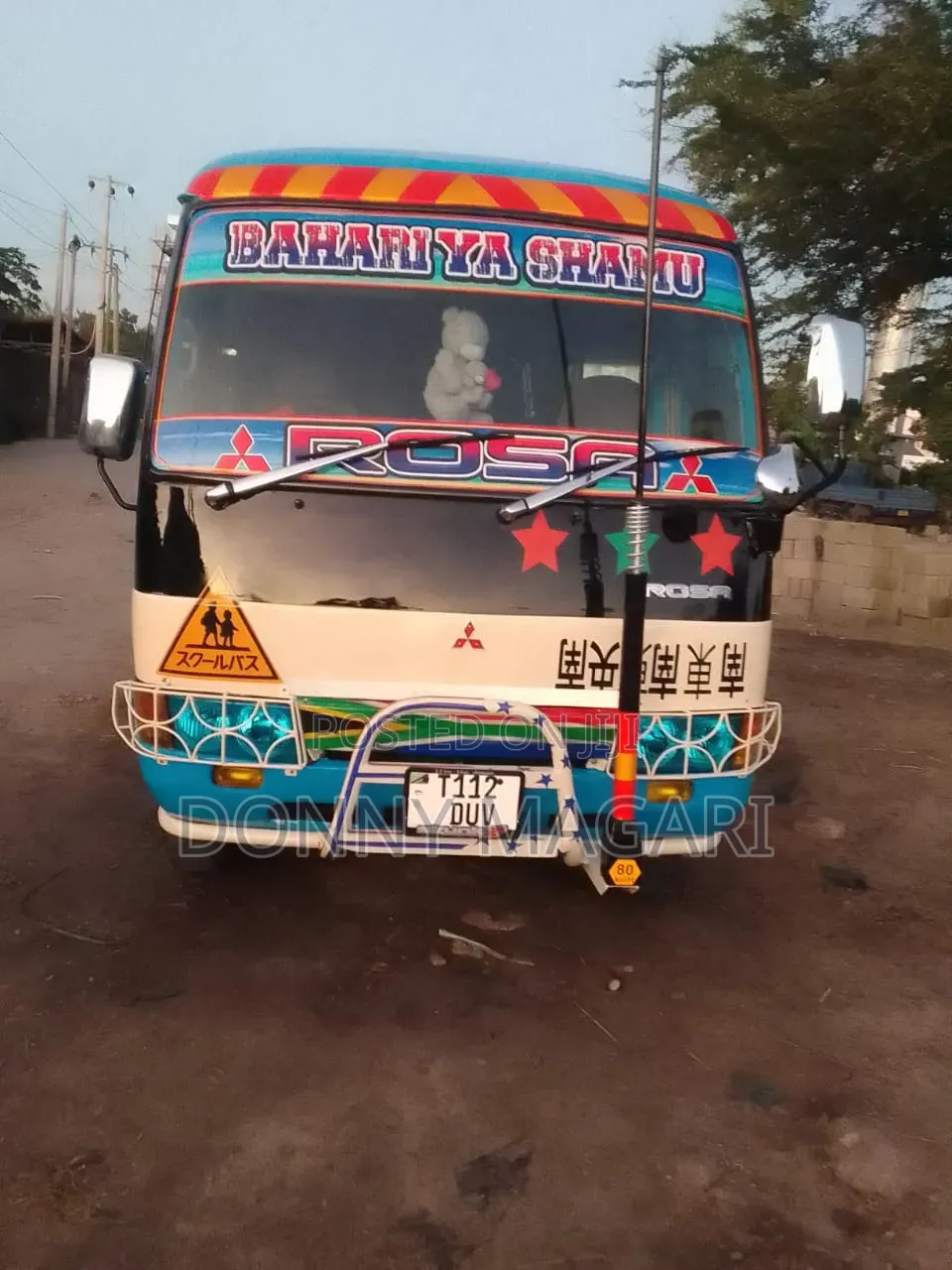 Mitsubishi Fuso Rosa 2000 White