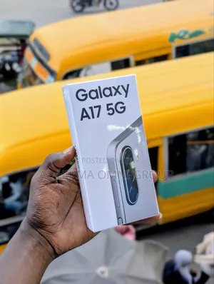 New Samsung Galaxy A17 5G 128 GB Silver
