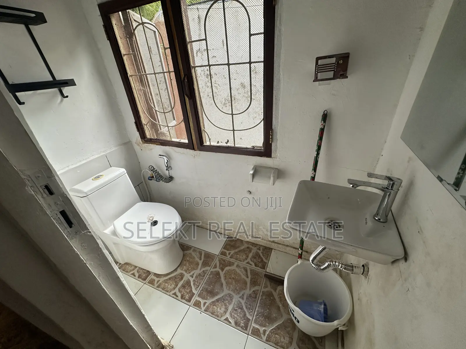 Furnished 1bdrm Apartment in Oyster Bay for rent