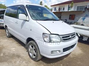 Toyota TownAce Noah 2001 White