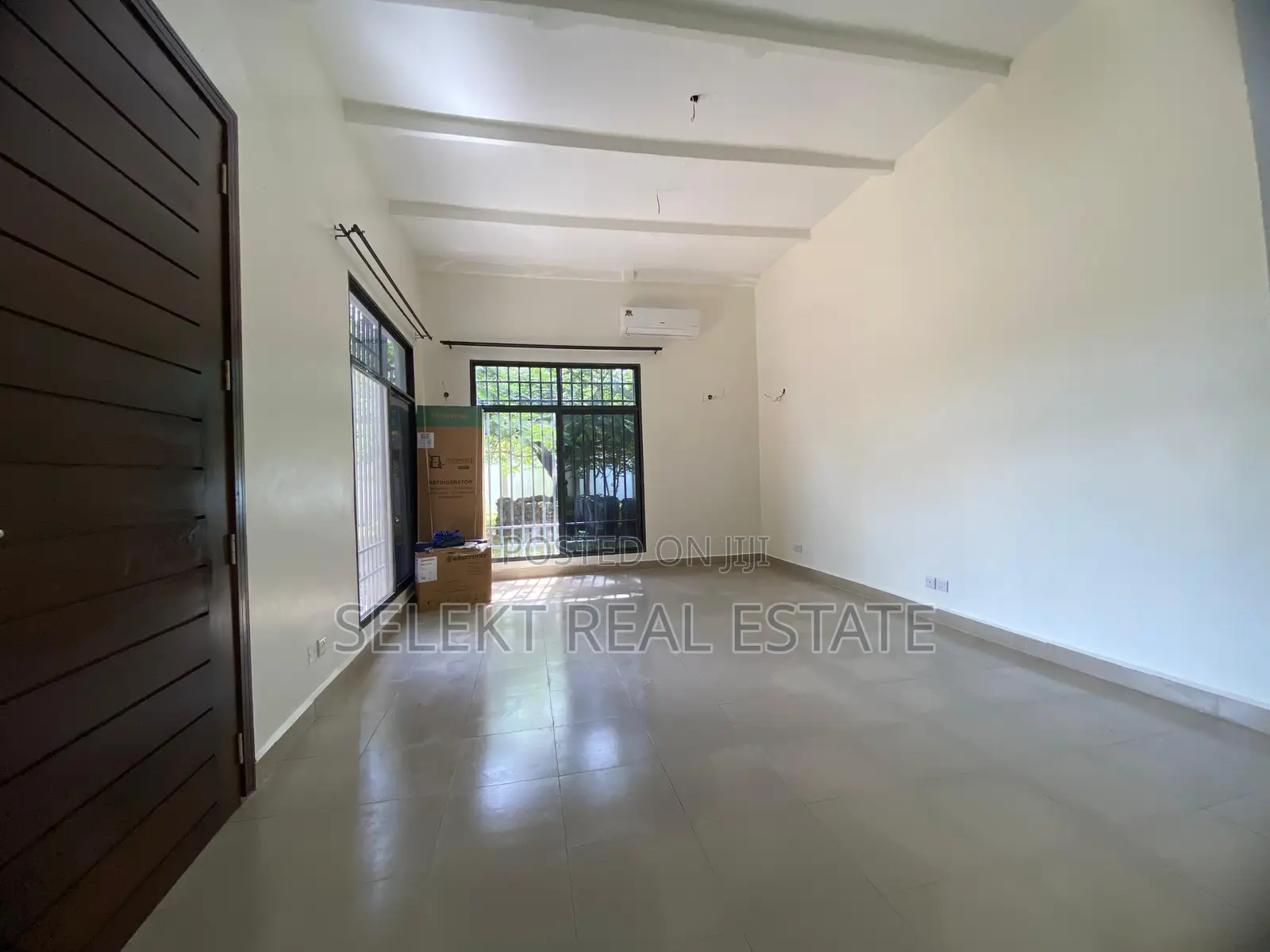 2bdrm House in Oyster Bay for rent