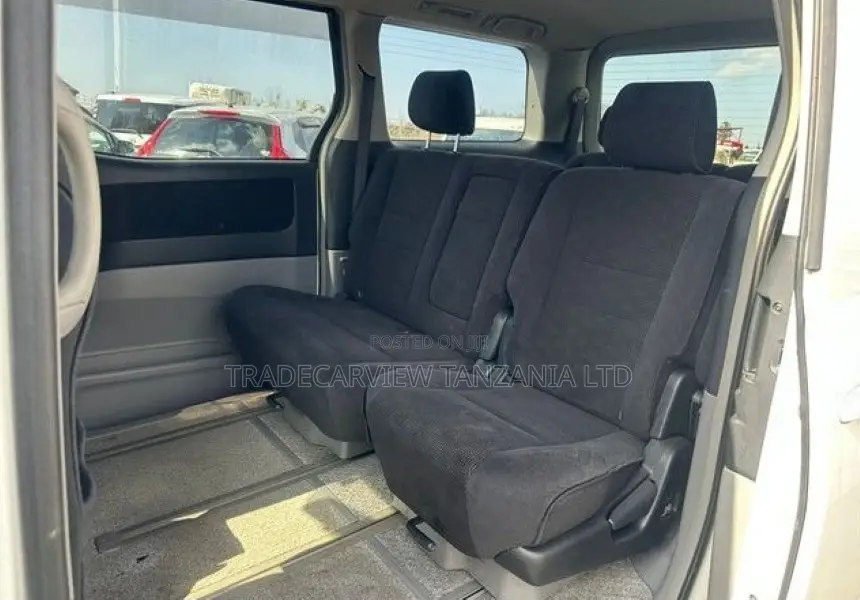 Toyota Alphard 2003 White