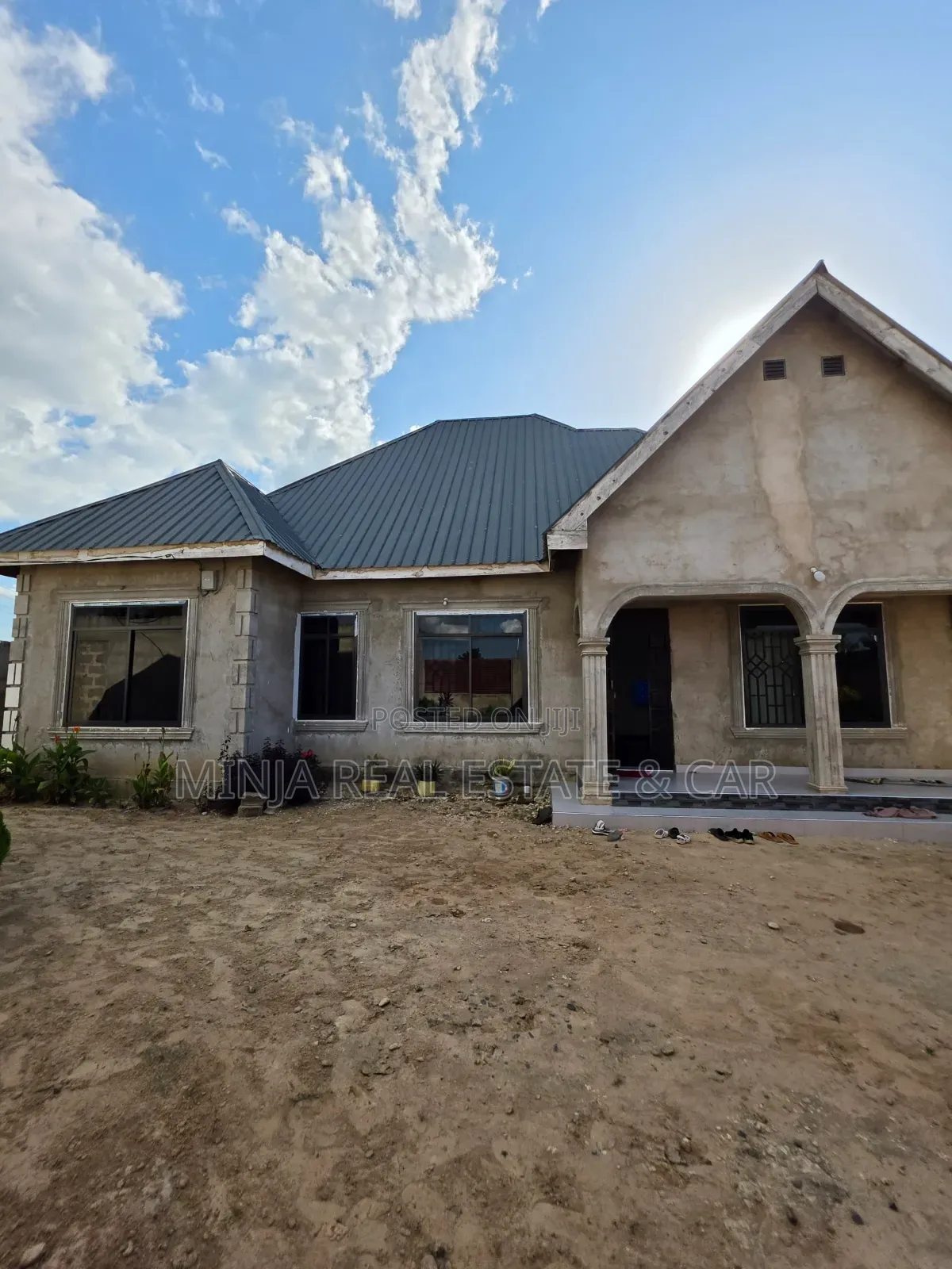 4bdrm House in Goba for sale