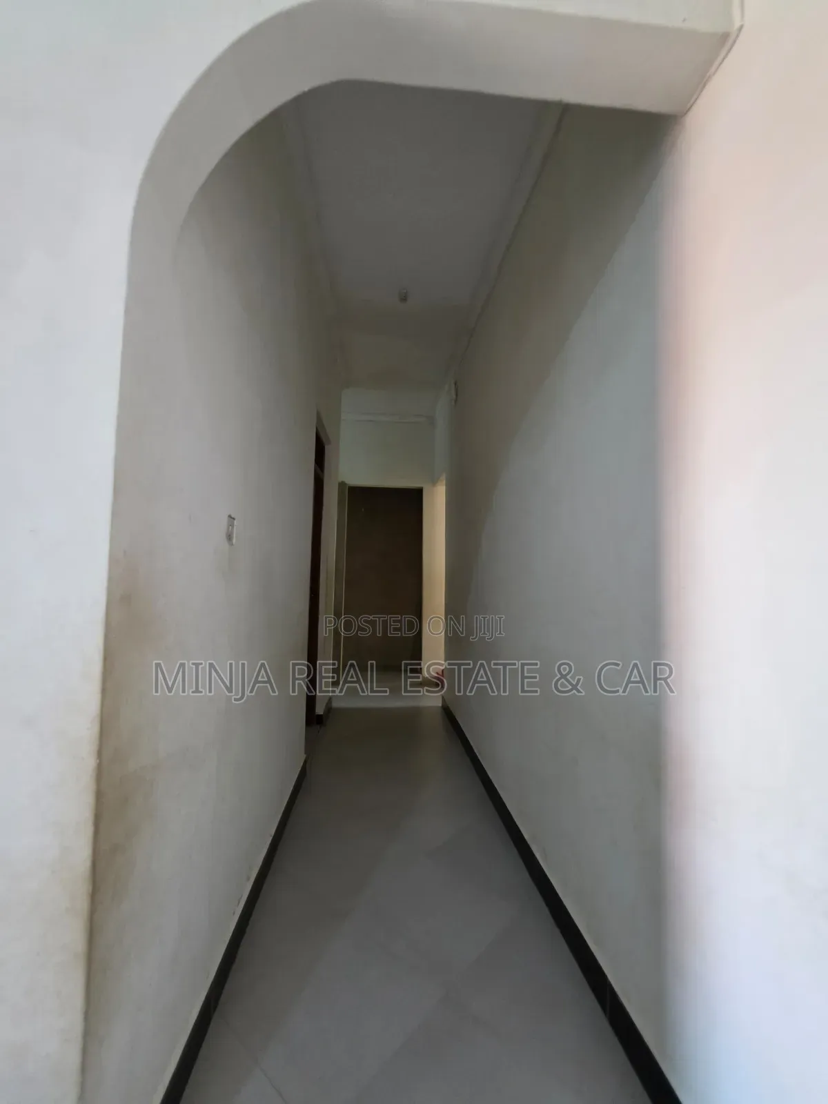 4bdrm House in Goba for sale