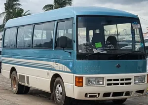 Nissan Civilian 1985