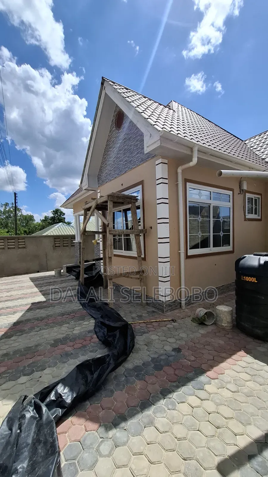 3bdrm Bungalow in Makongo Juu Ccm, Goba for sale