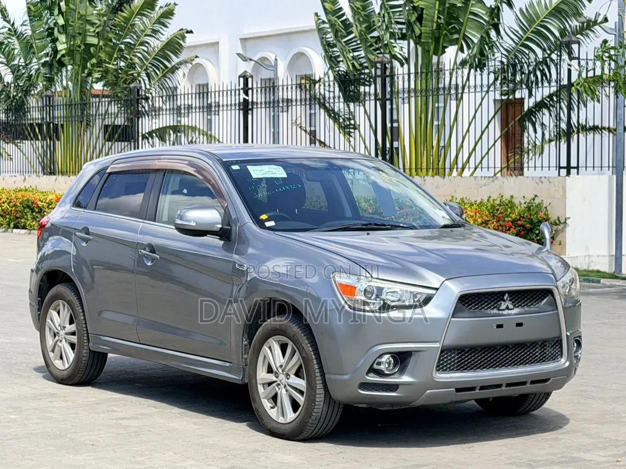 Mitsubishi RVR 2.0 2011 Gray