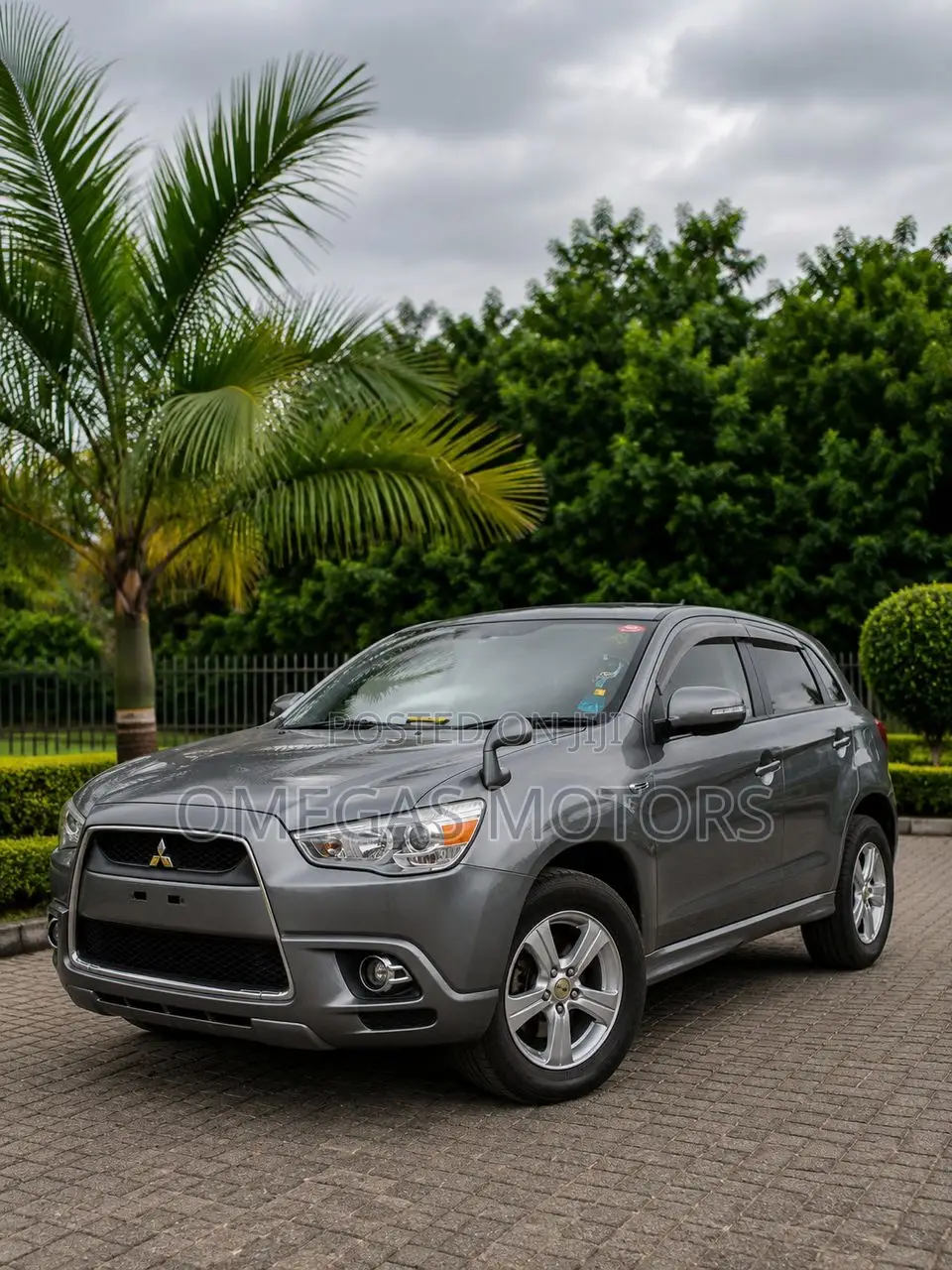 Mitsubishi RVR 2.0 2011 Gray