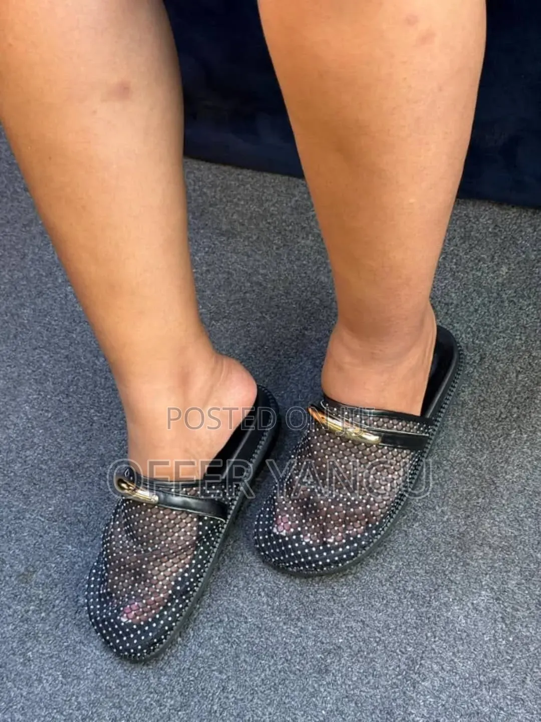 Leather Mesh Closed-front Women's Slippers