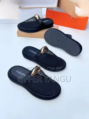 Leather Mesh Closed-front Women's Slippers