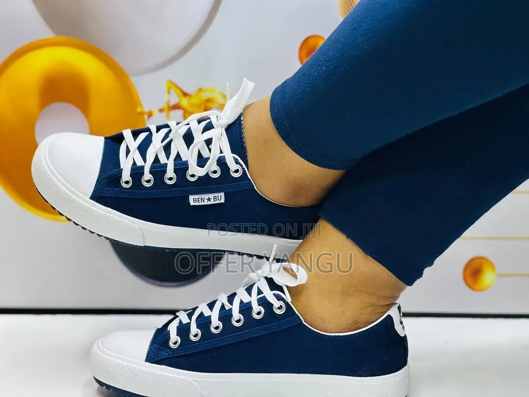 Benbu Canvas Sneakers