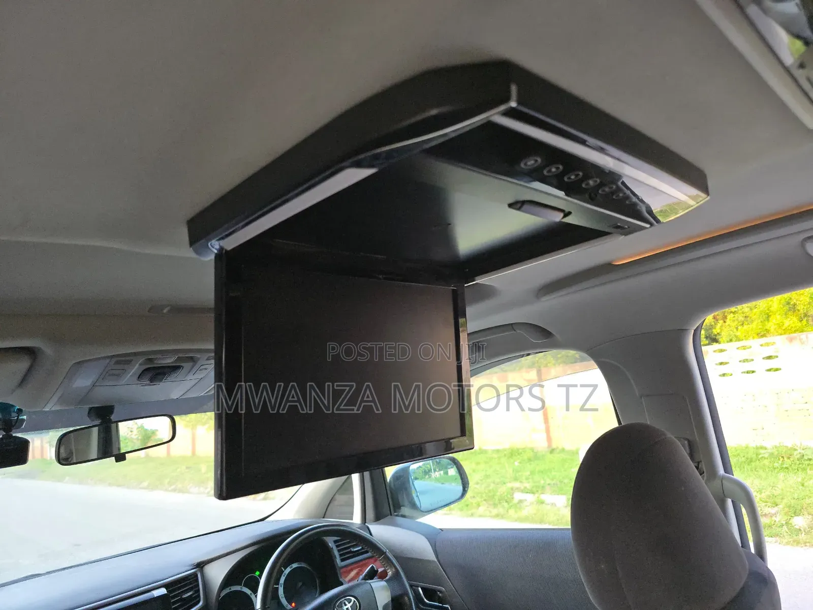 Toyota Alphard 2010 White