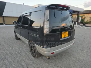 Toyota Noah 2001 Black
