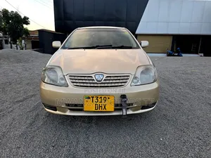 Toyota Corolla RunX 2004 Gold