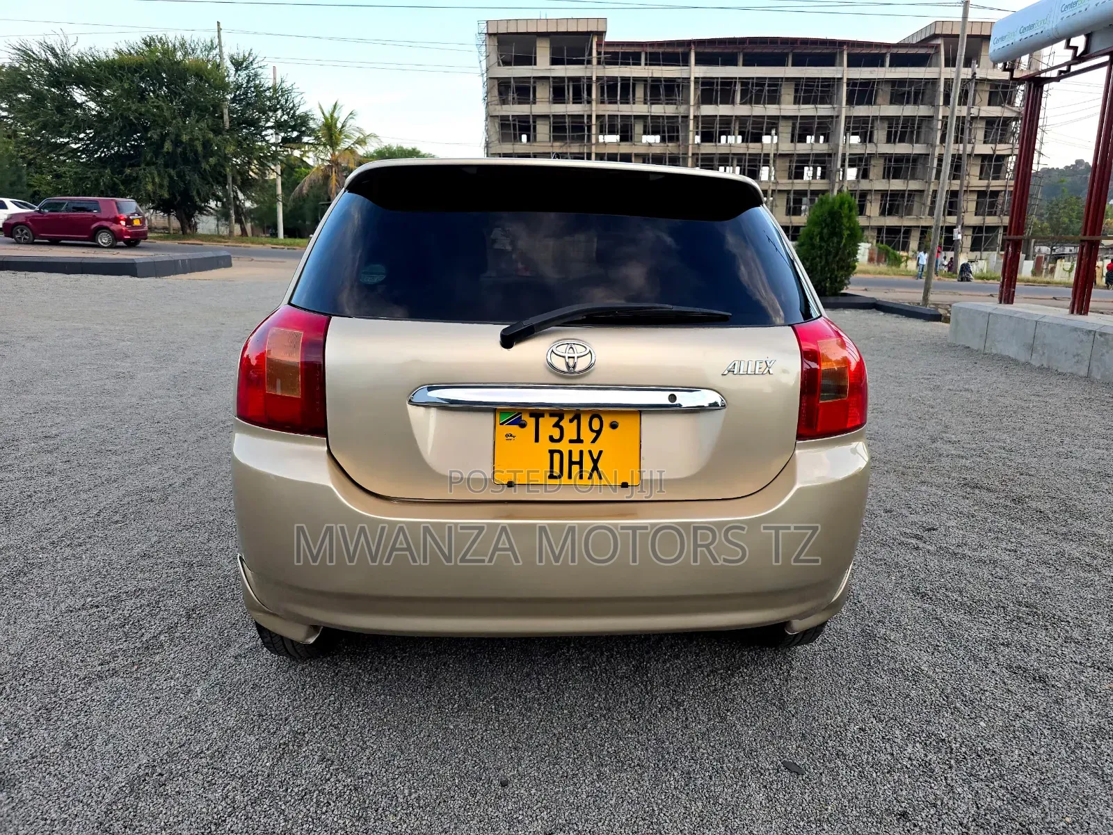 Toyota Corolla RunX 2004 Gold