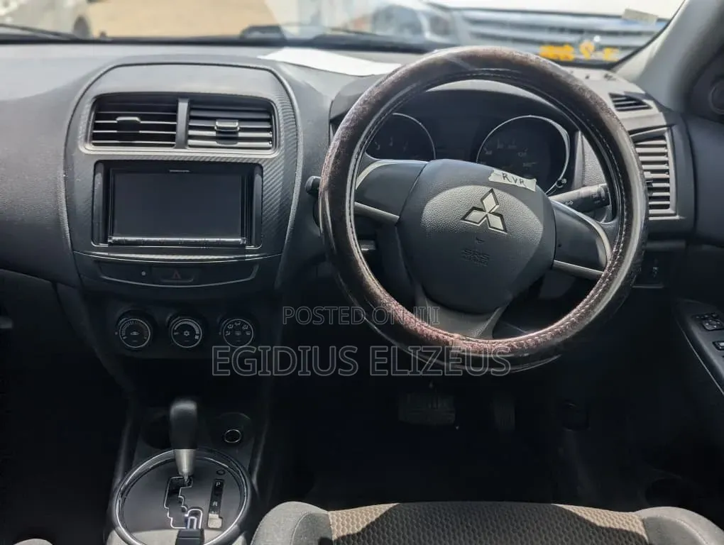 Mitsubishi RVR 2.0 2012 Gray