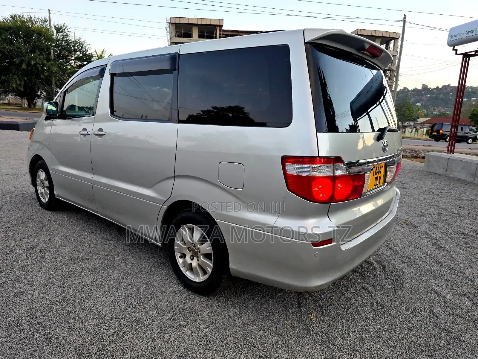 Toyota Alphard 2004 Silver