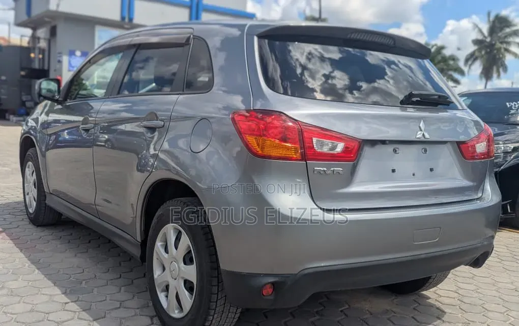 Mitsubishi RVR 2.0 2012 Gray