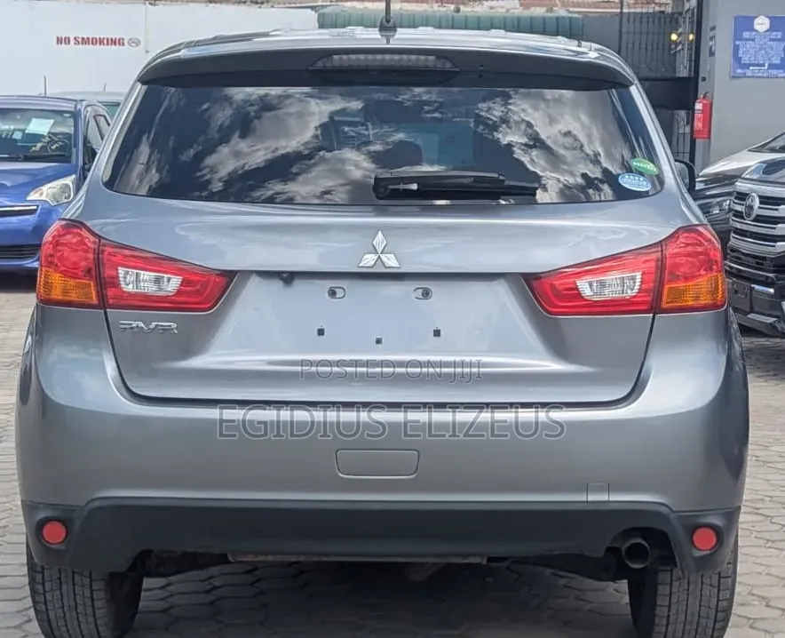 Mitsubishi RVR 2.0 2012 Gray
