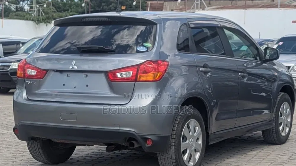 Mitsubishi RVR 2.0 2012 Gray