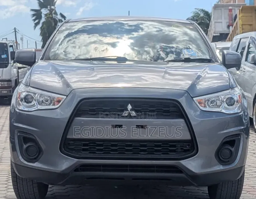 Mitsubishi RVR 2.0 2012 Gray