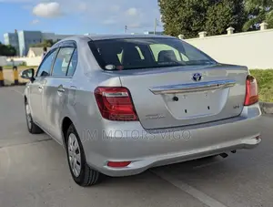 Toyota Axio 2016 Silver