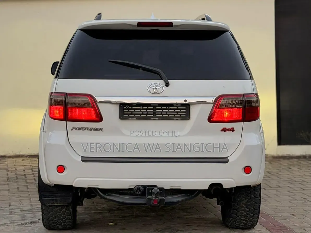 Toyota Fortuner 2016 White