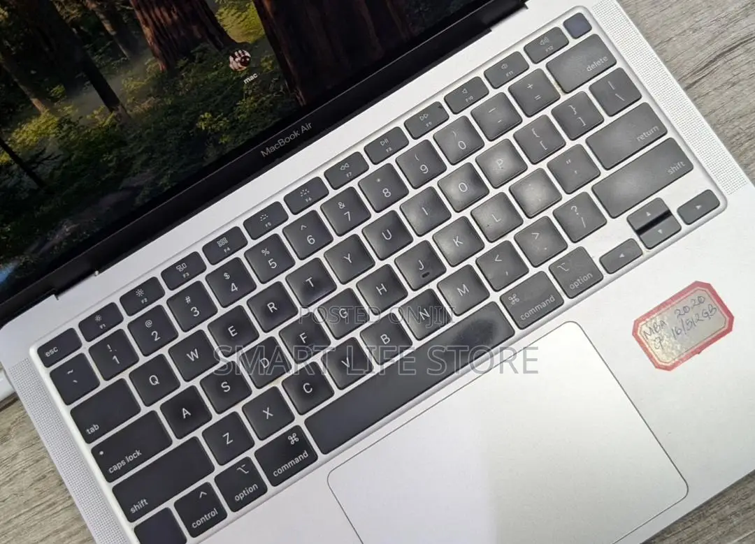 New Laptop Apple MacBook Air 2020 M1 16GB Intel Core i7 SSD 512GB