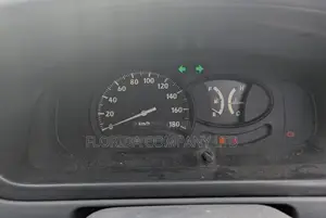 Toyota Noah 2004