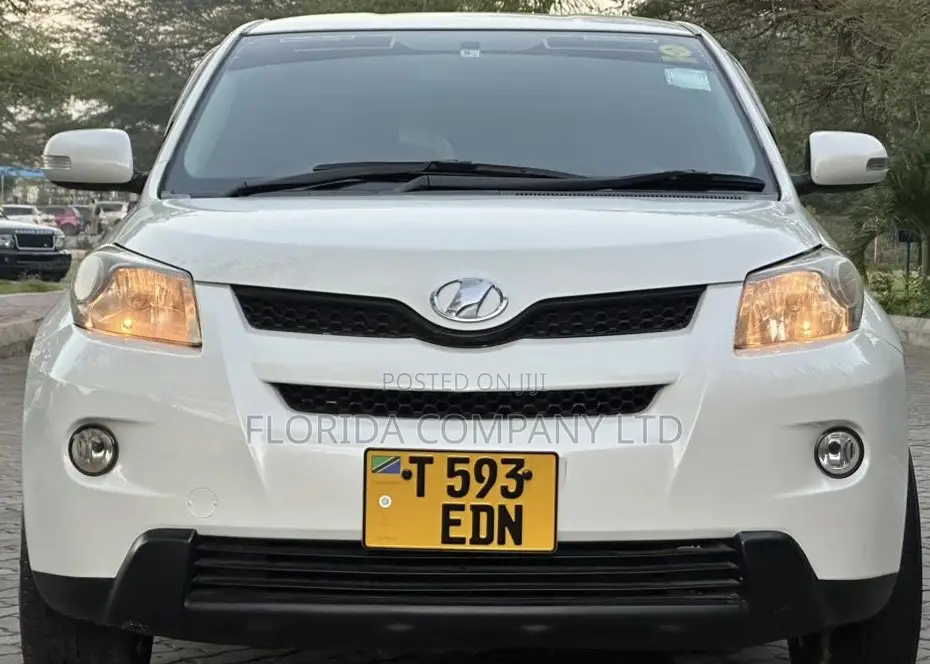 Toyota IST 2007 White