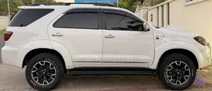 Toyota Fortuner 2016 White