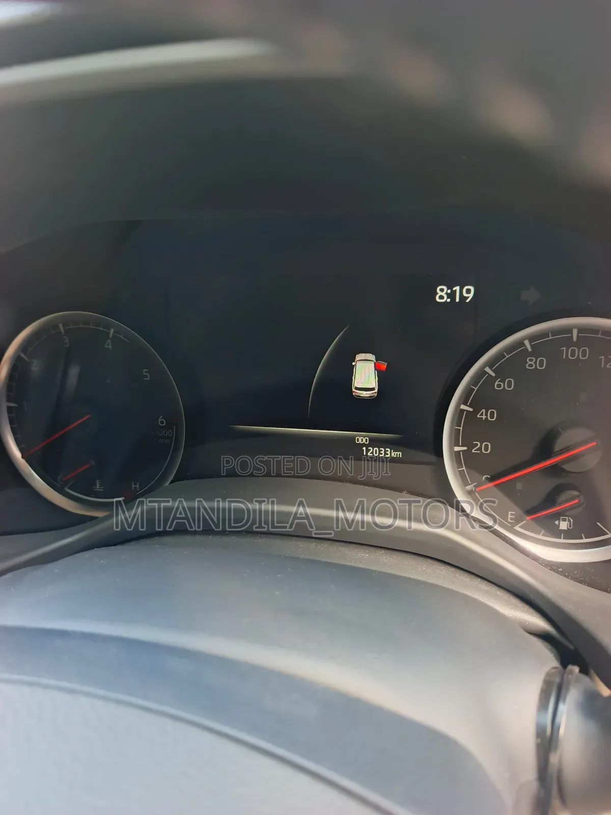 Toyota Land Cruiser LC300 2024 Black