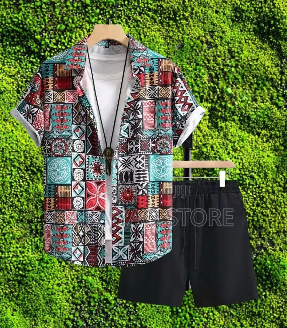 Casual Striped Short Sleeve Shirt Short Pants Men's Wear 2pcs Set.