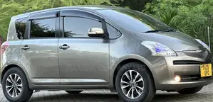 Toyota Ractis 2009