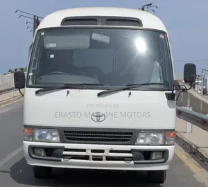 Toyota Coaster 2005